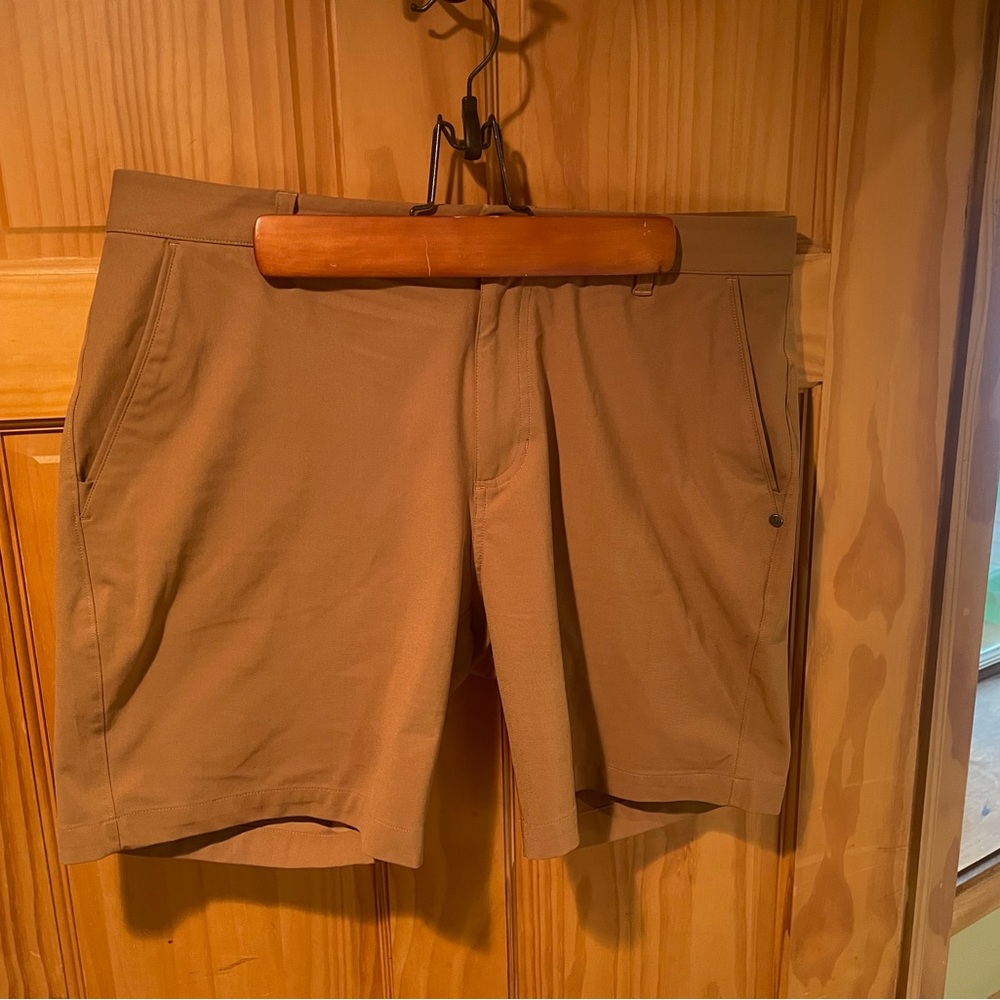 Vuori Meta short 34”